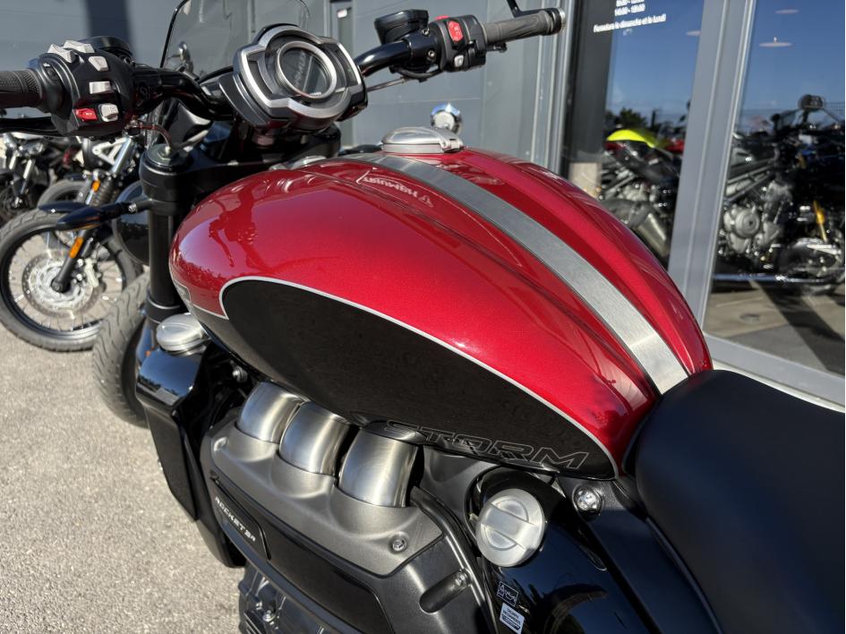 TRIUMPH ROCKET 3 R STORM