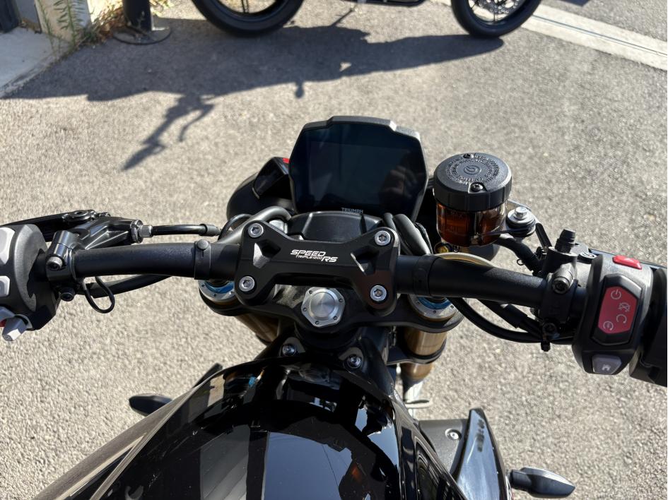 TRIUMPH SPEED TRIPLE 1200 RS