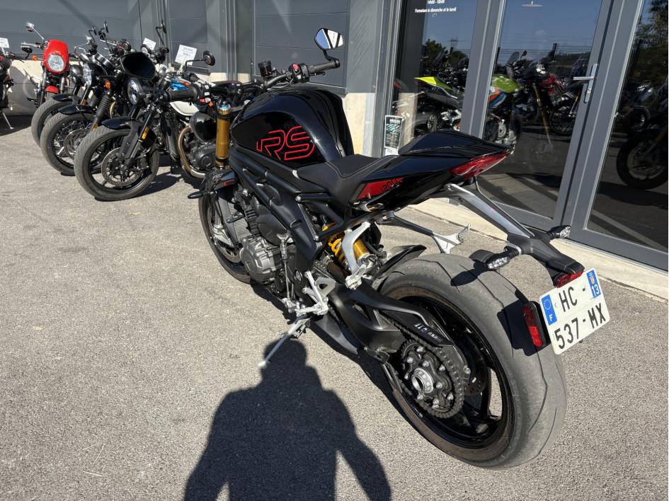 TRIUMPH SPEED TRIPLE 1200 RS