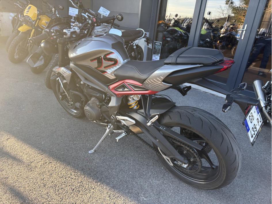 TRIUMPH STREET TRIPLE 765 RS
