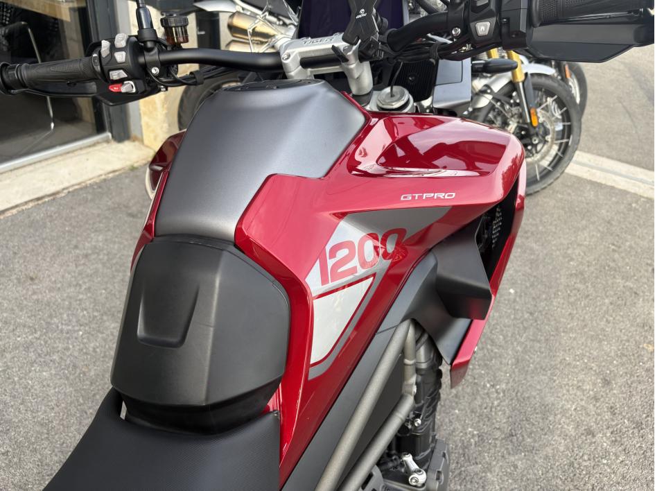 TRIUMPH TIGER 1200 GT PRO