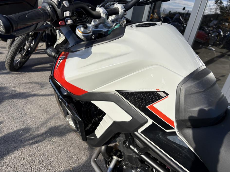 TRIUMPH TIGER 900 RALLY PRO