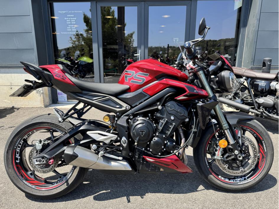 TRIUMPH STREET TRIPLE 765 RS
