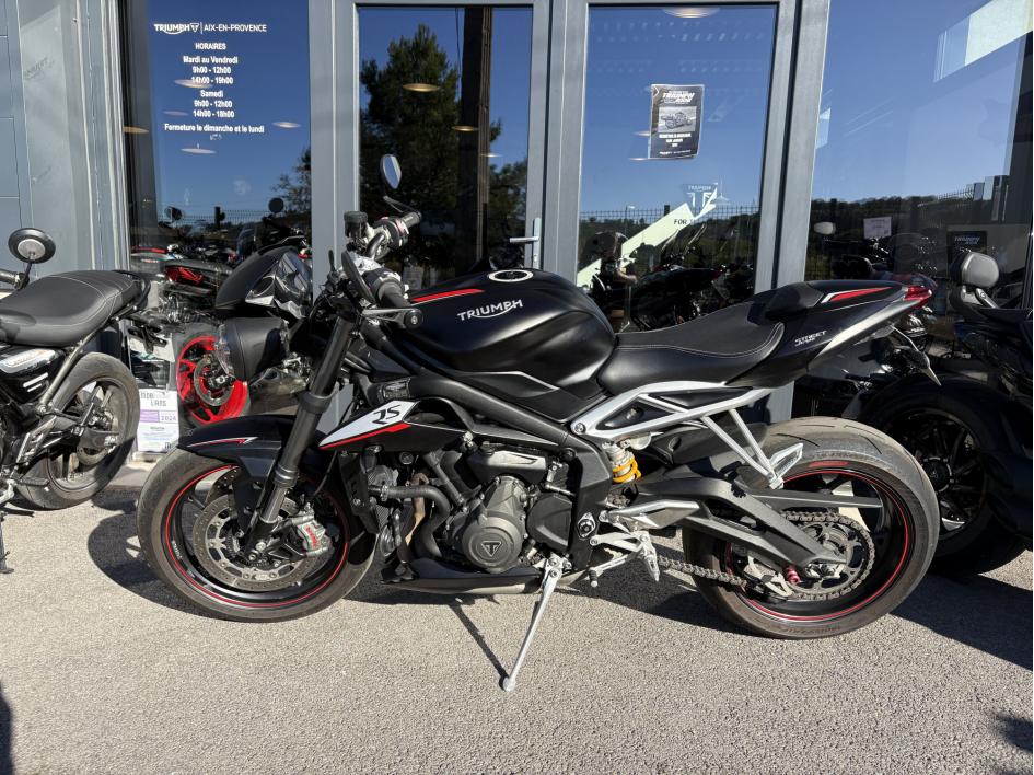 TRIUMPH STREET TRIPLE 765 RS