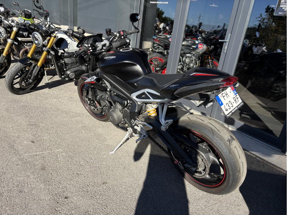 TRIUMPH STREET TRIPLE 765 RS