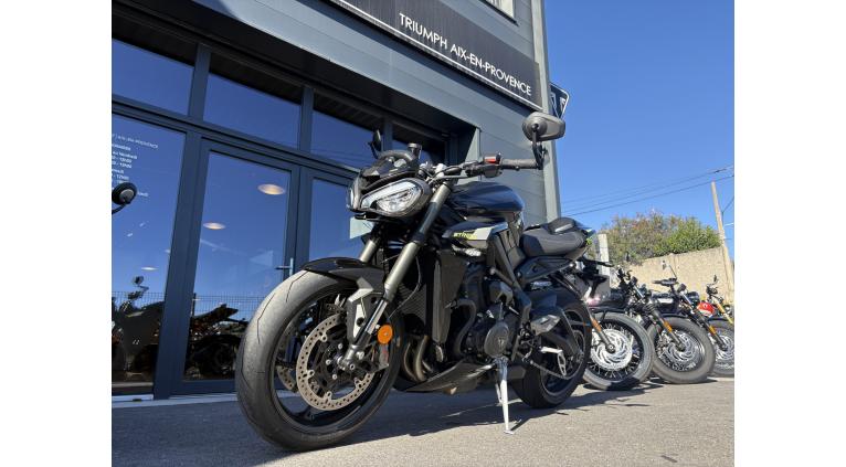 TRIUMPH STREET TRIPLE 765 RS