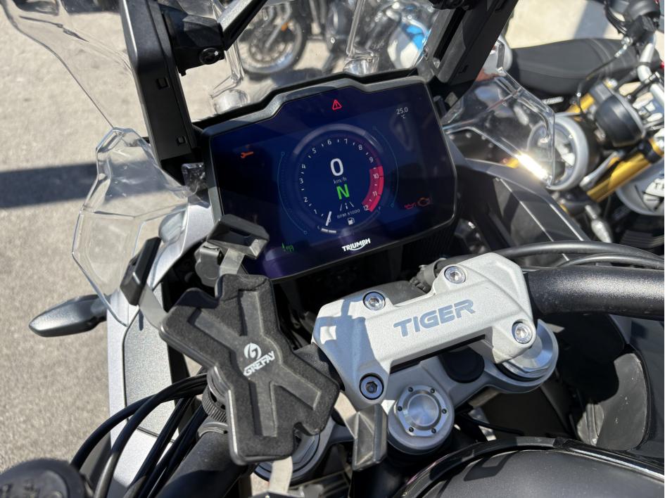 TRIUMPH TIGER 1200 GT EXPLORER
