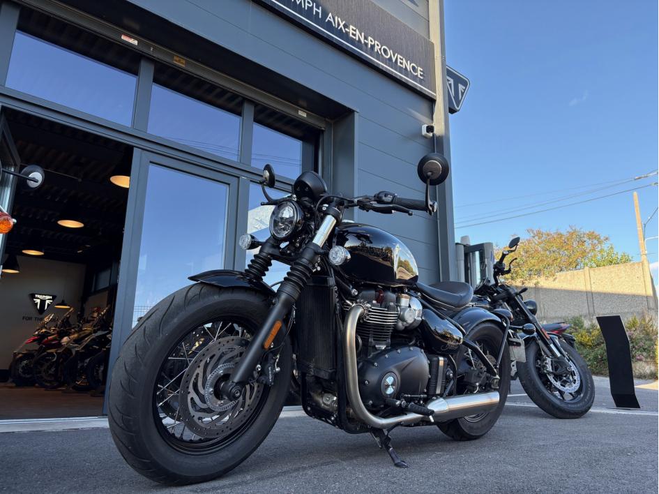 TRIUMPH Bonneville Bobber 1200 STEALTH EDITION LIMITÉE 