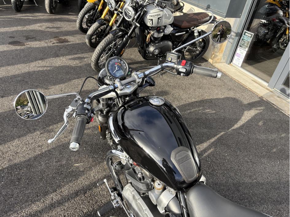 TRIUMPH BONNEVILLE SPEEDMASTER 1200