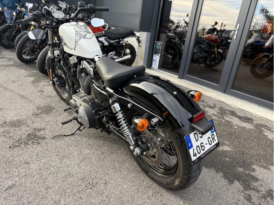 HARLEY-DAVIDSON SPORTSTER 1200