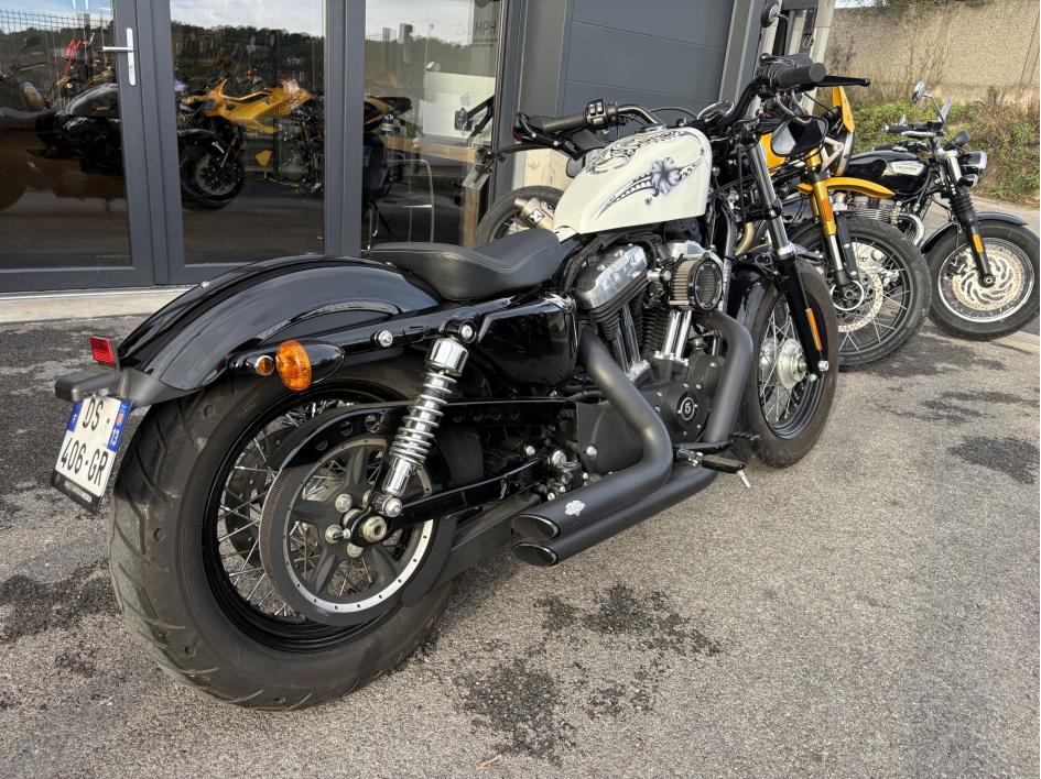 HARLEY-DAVIDSON SPORTSTER 1200