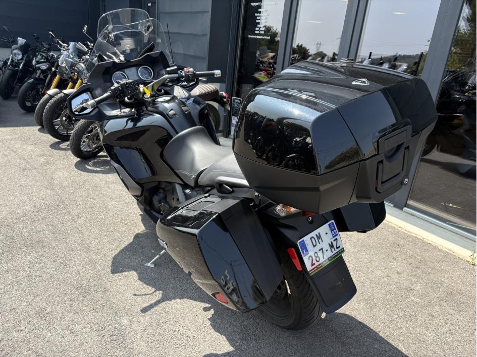 TRIUMPH TROPHY 1200 SE