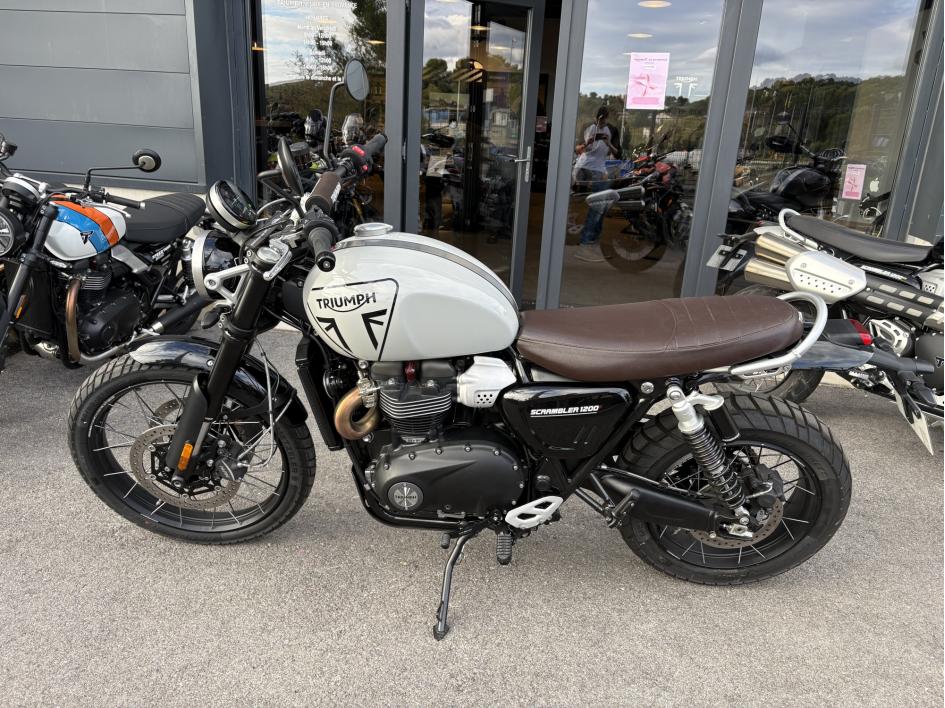 TRIUMPH SCRAMBLER 1200 X 