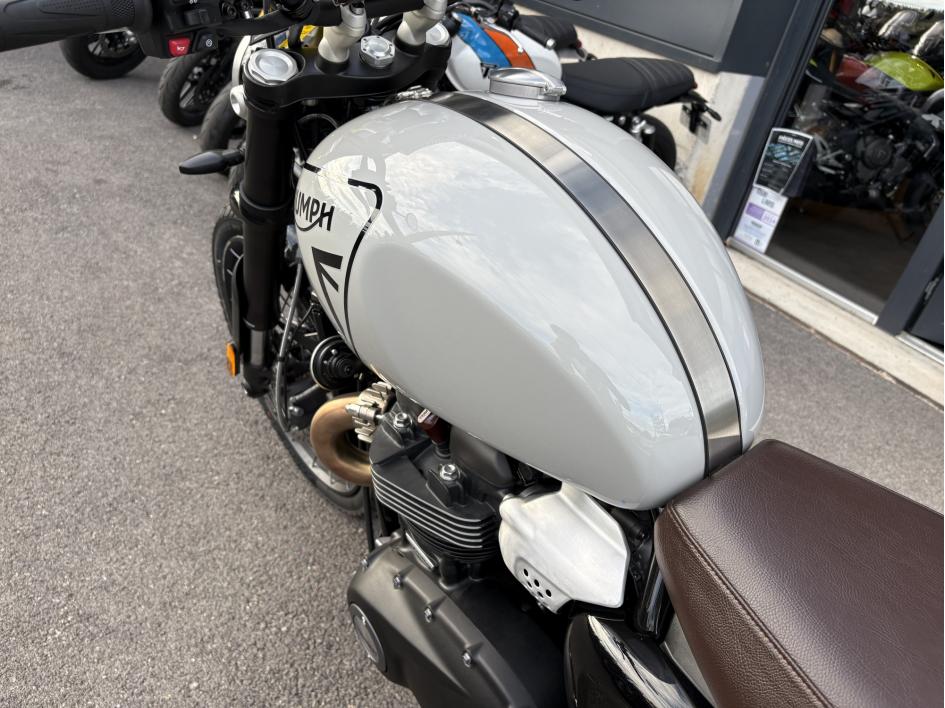 TRIUMPH SCRAMBLER 1200 X 