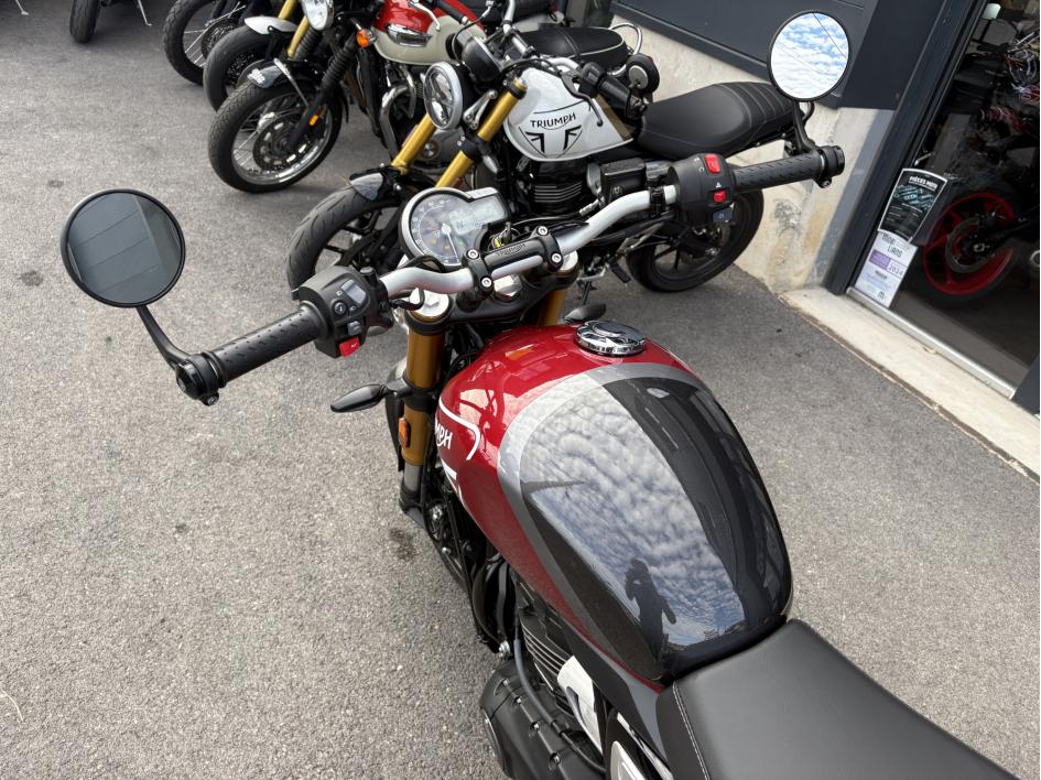TRIUMPH SPEED 400