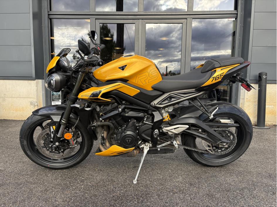 TRIUMPH STREET TRIPLE 765 RS