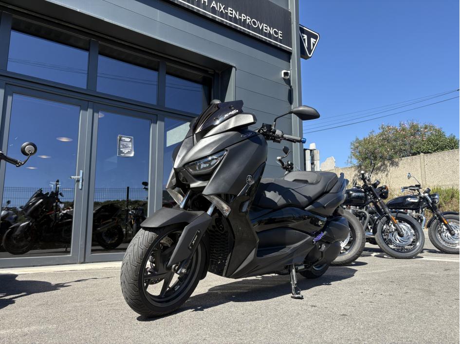 YAMAHA XMAX 300 Tech Max