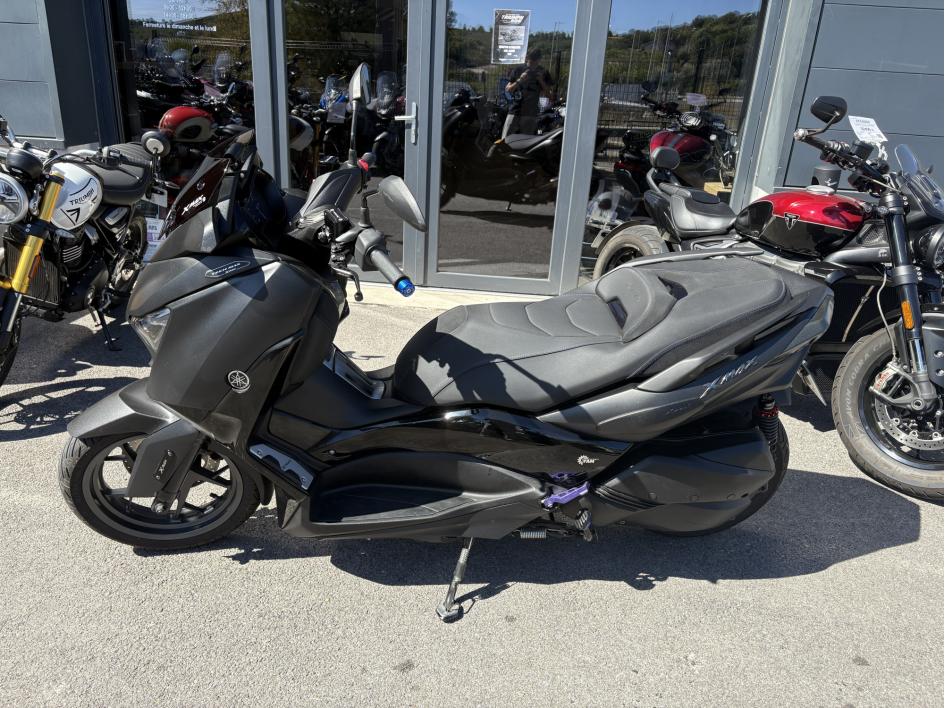 YAMAHA XMAX 300 Tech Max