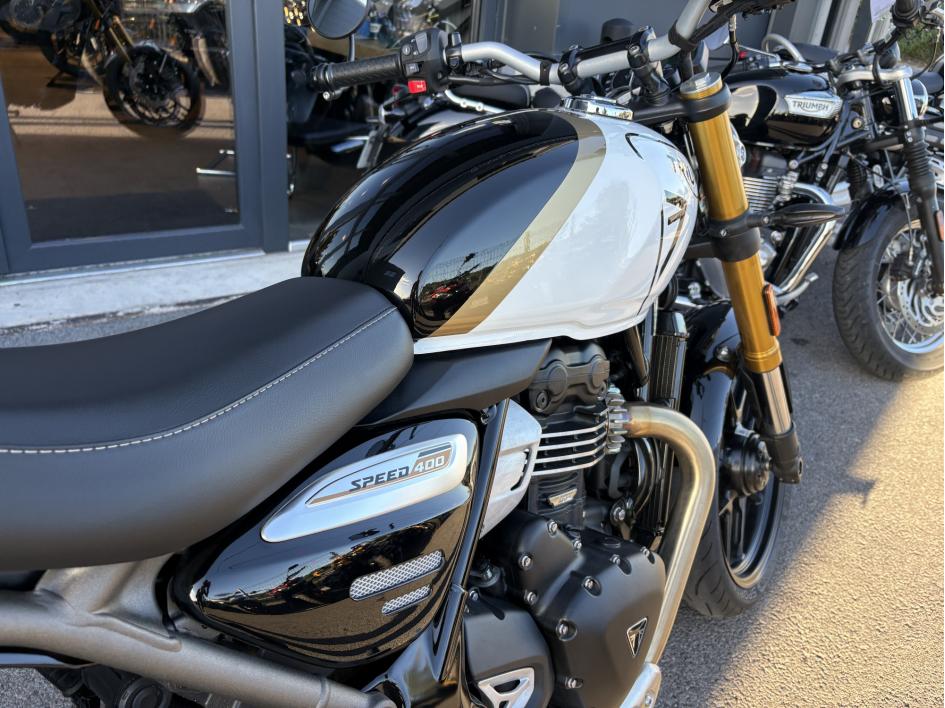 TRIUMPH SPEED 400
