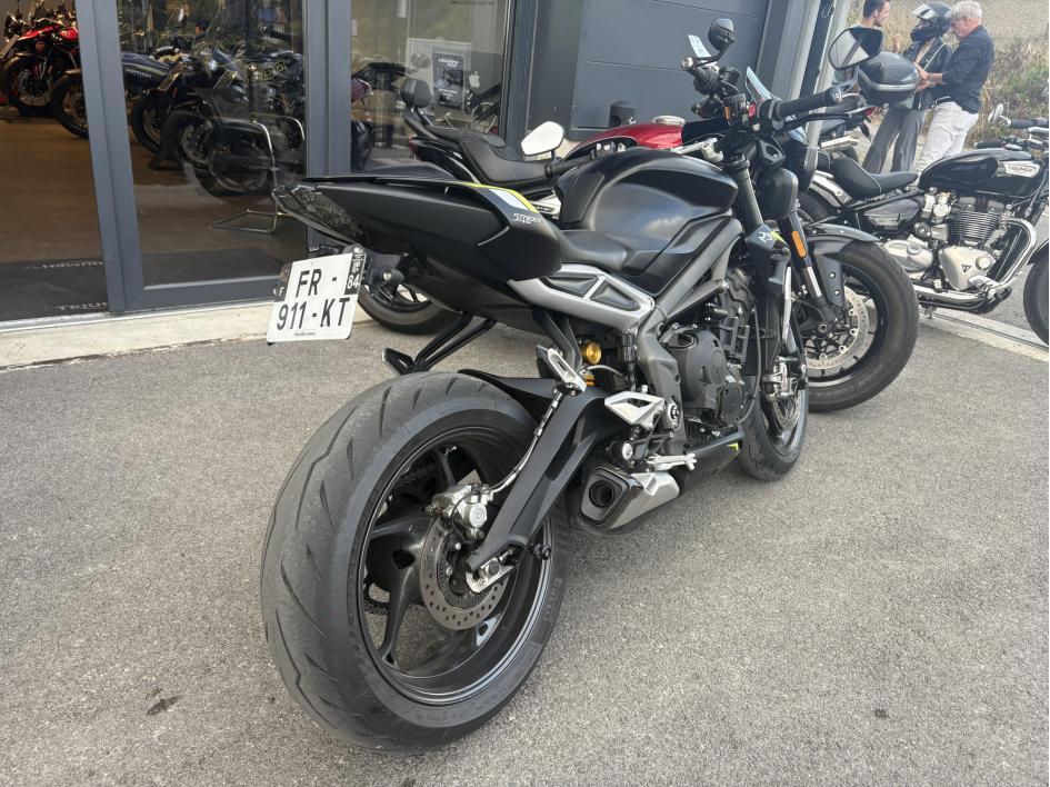 TRIUMPH STREET TRIPLE 765 RS