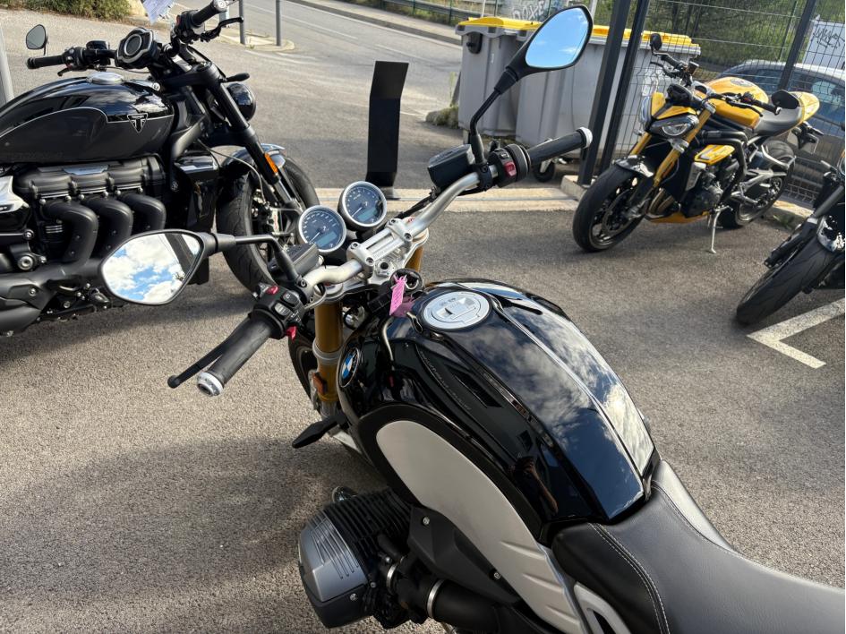 BMW R Nine T