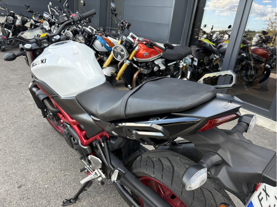 SUZUKI SV 650