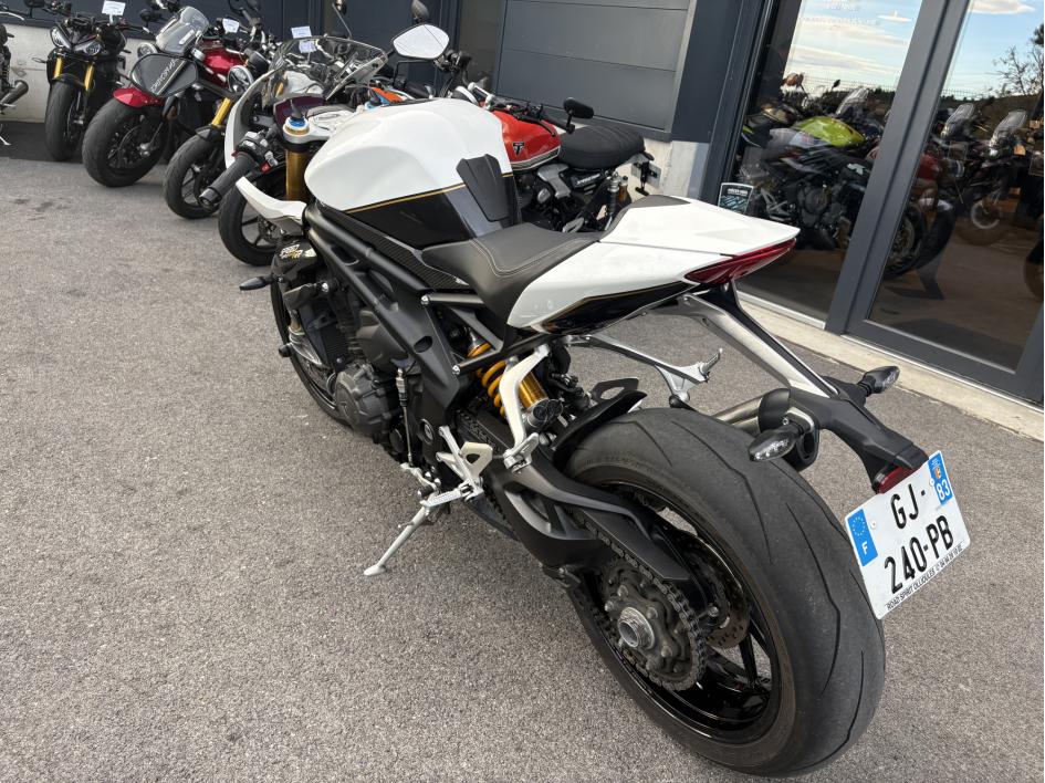 TRIUMPH SPEED TRIPLE 1200 RR