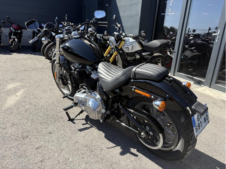 HARLEY-DAVIDSON SOFTAIL STANDARD 1745